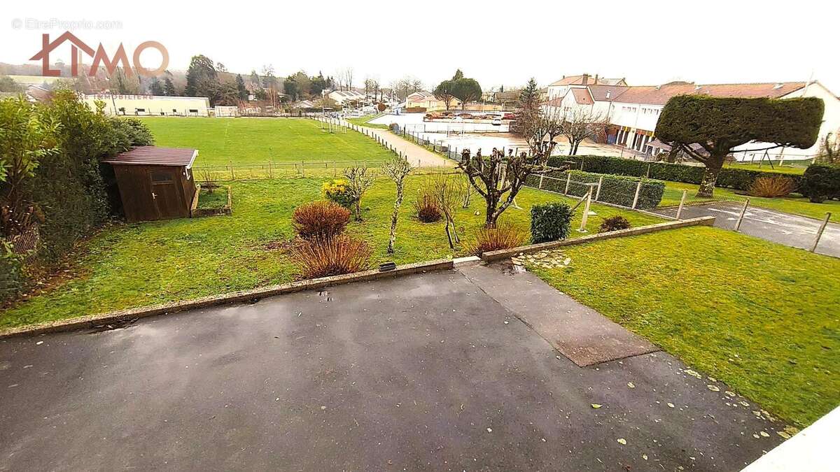 n°8 - Maison à CHAPTELAT