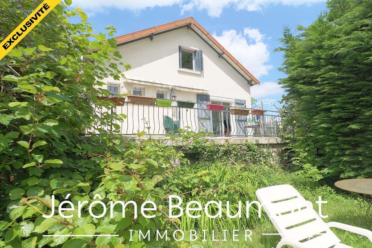 Maison à EZANVILLE