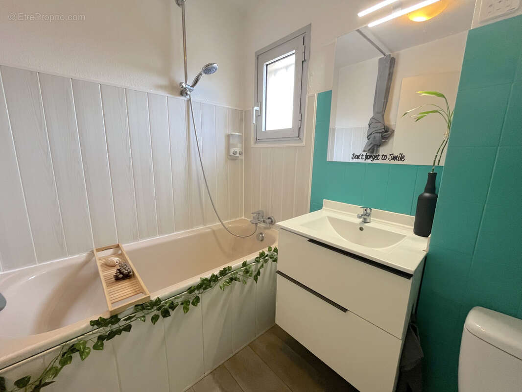 Appartement à SAINT-MANDRIER-SUR-MER