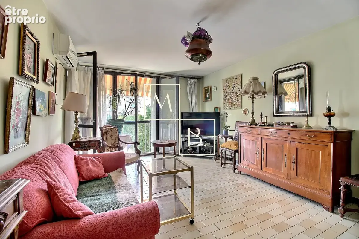 Appartement T2 de 58,28 m2 avec balcon loggia et parking. - photo 2