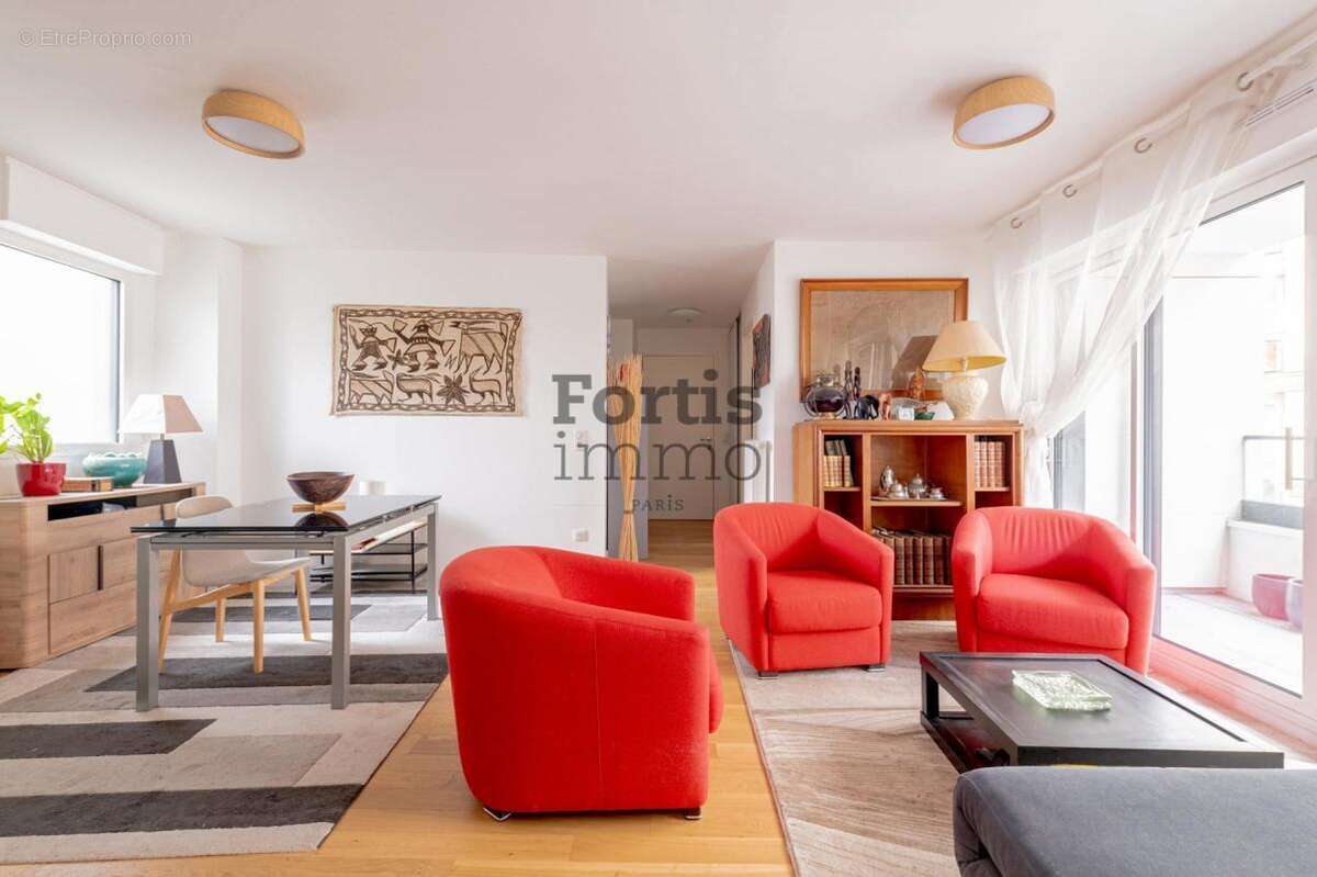Appartement à MONTROUGE