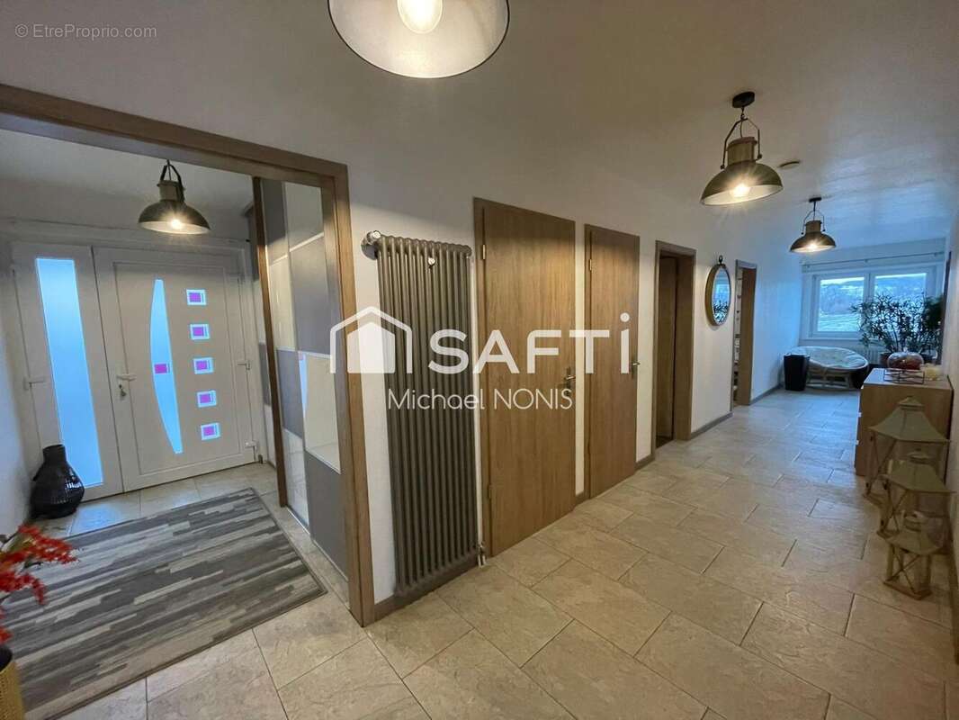 Photo 2 - Maison à VILLAGE-NEUF