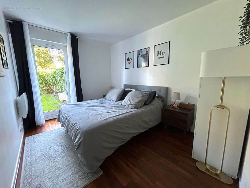 Appartement à L&#039;HAY-LES-ROSES