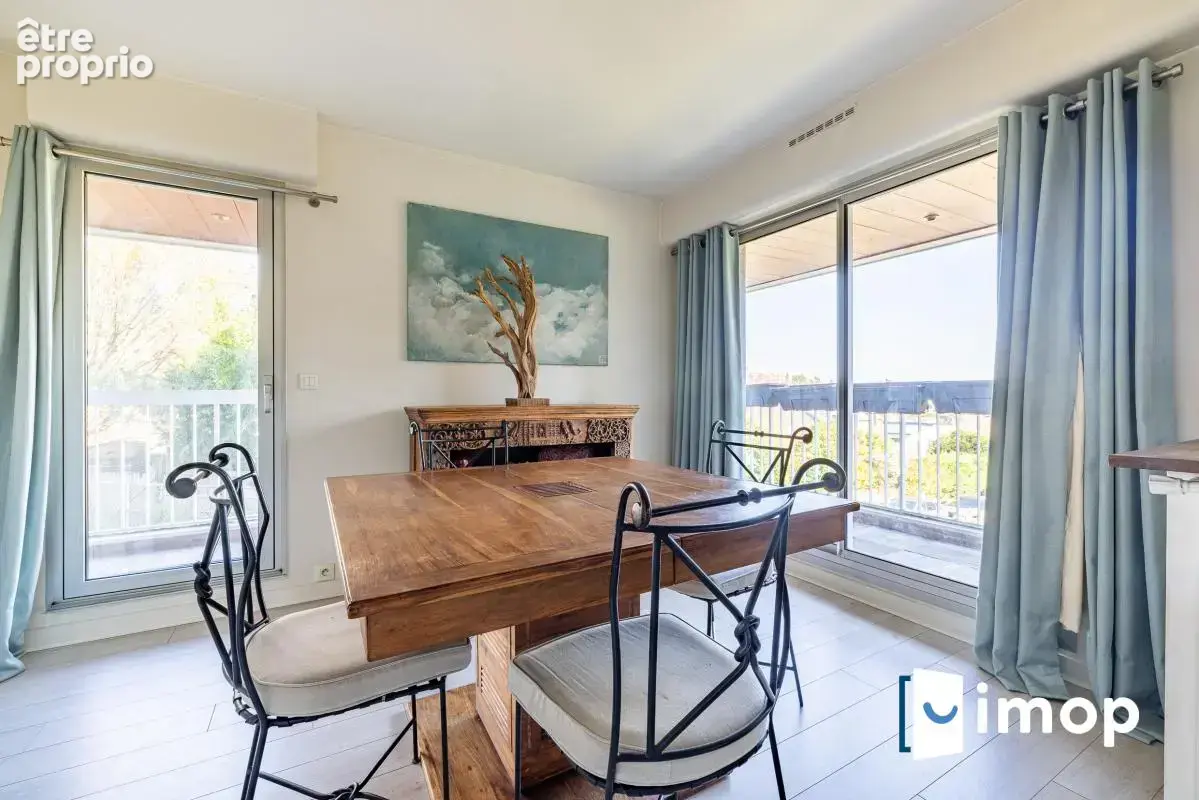 T4 avec terrasse de 24 m² au calme absolu - photo 3
