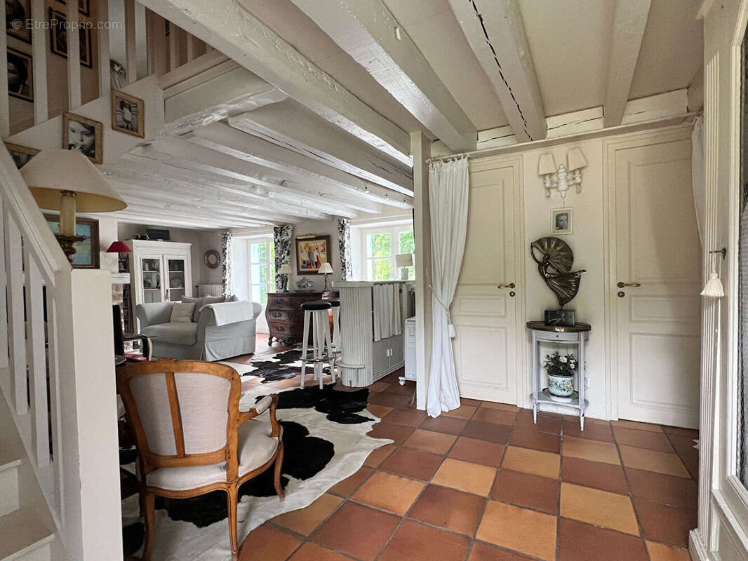 Maison à SAINT-LYPHARD