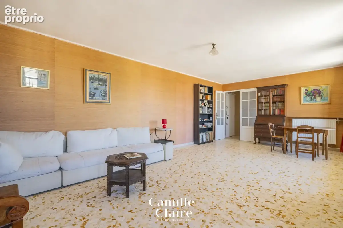 Appartement T4 - T5 Marseille 13008 quartier Sainte Anne avec extérieur et vue dégagée échappée mer - photo 4