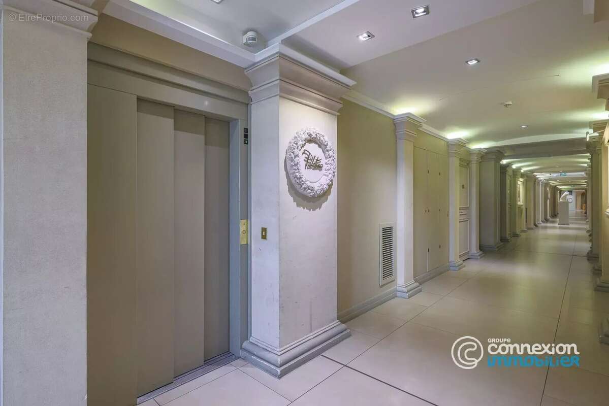 Appartement à PARIS-6E