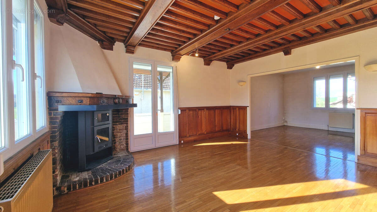 Maison à SAINT-ANDRE-LES-VERGERS