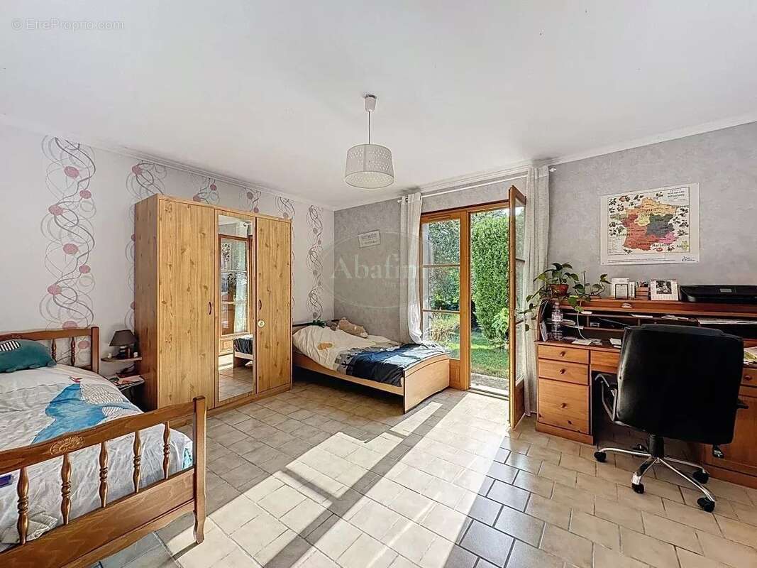 Maison à SAINTE-DODE