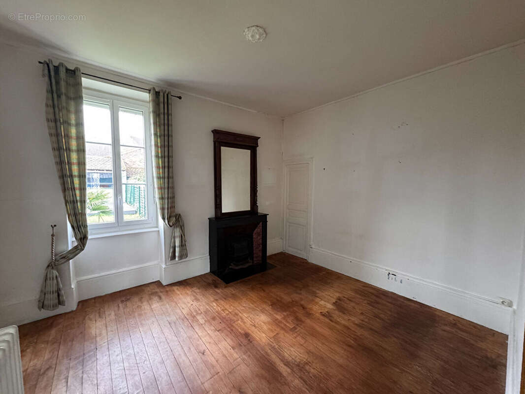 Appartement à LE CREUSOT