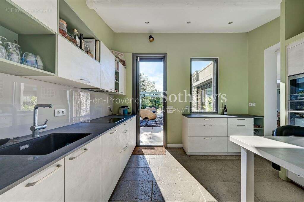 Maison à AIX-EN-PROVENCE