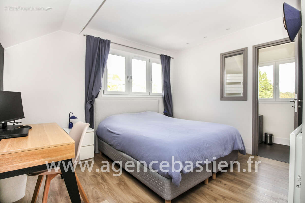 Maison à DIVONNE-LES-BAINS