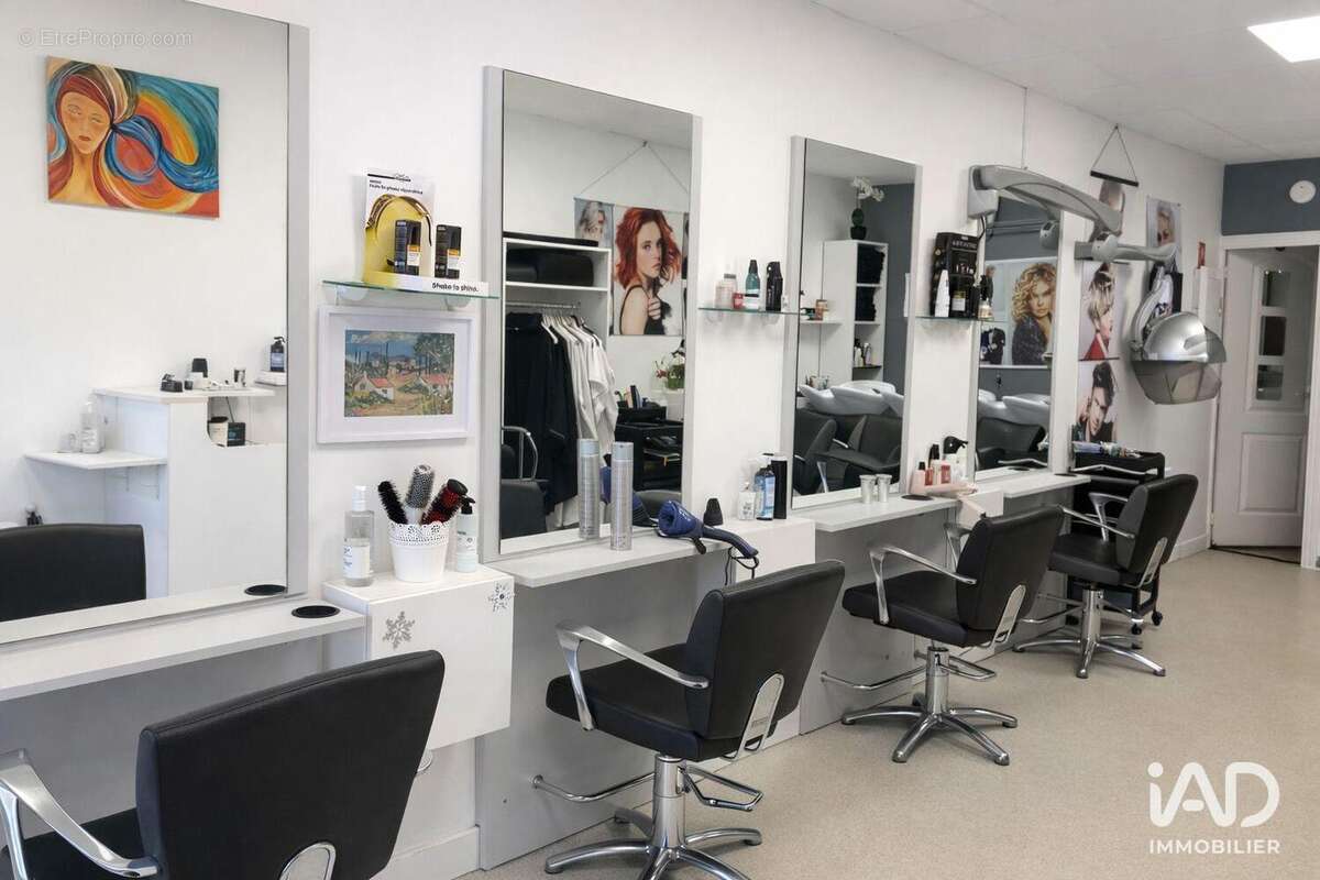 Photo 3 - Commerce à SAINT-REMY-LES-CHEVREUSE