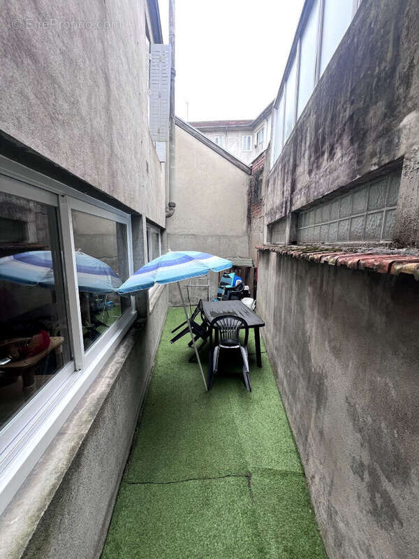 Spécial investisseur immeuble hyper centre Pau 7 pièces et roof top - photo 8