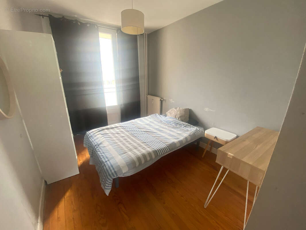 Photo 7 - Appartement à SAINT-ETIENNE