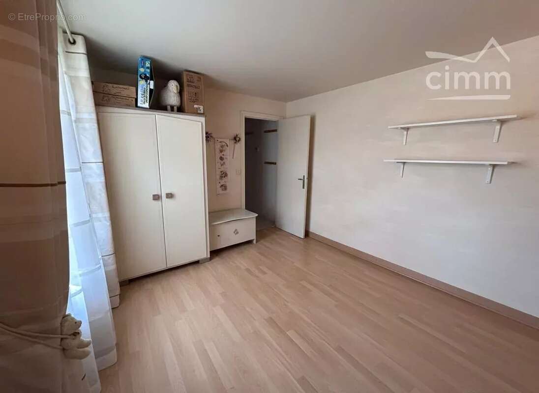 Maison à SAINT-CLAUDE-DE-DIRAY