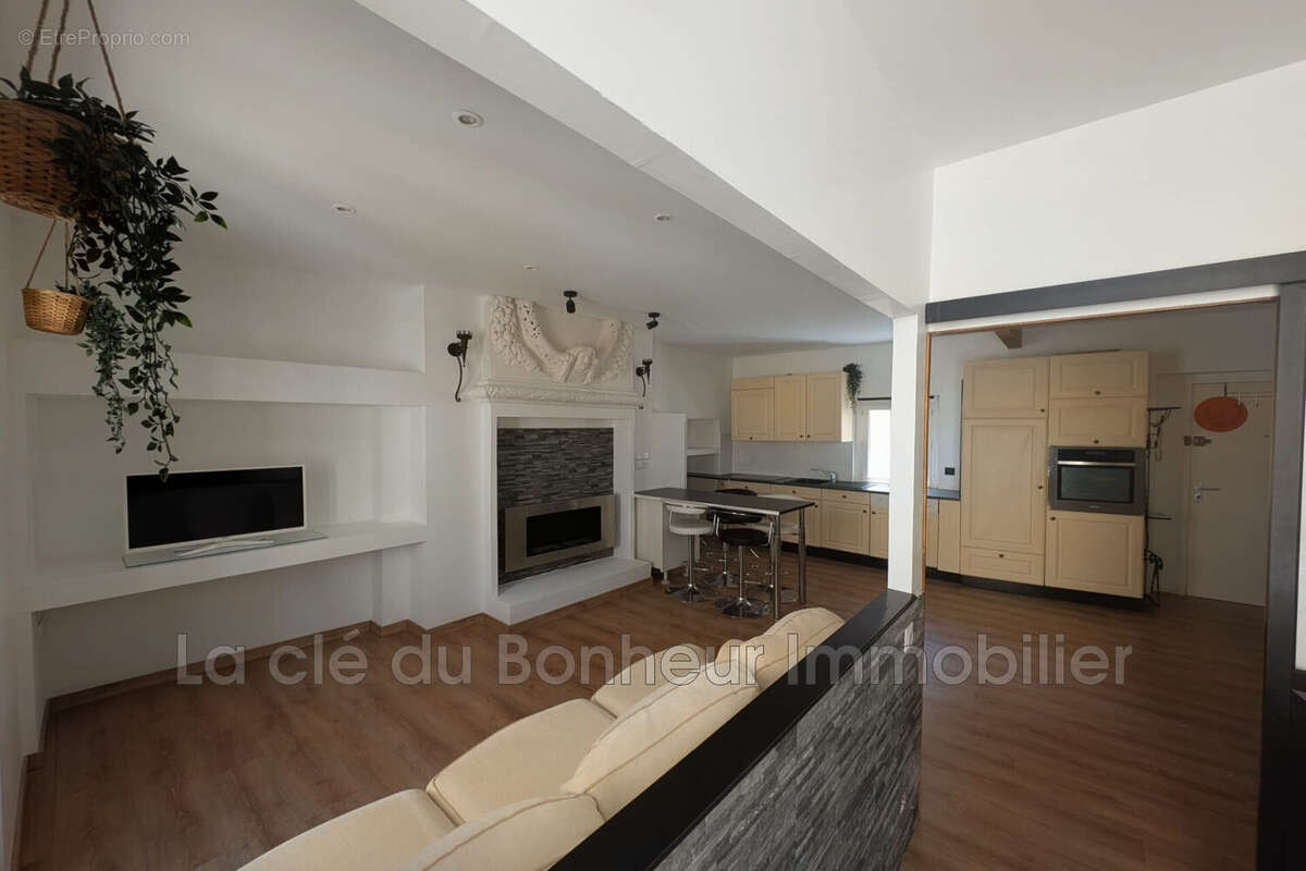 Appartement à RIEZ