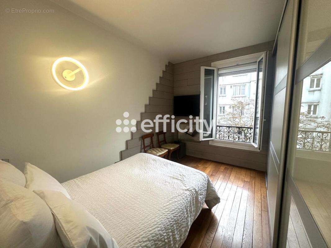 Appartement à PARIS-12E