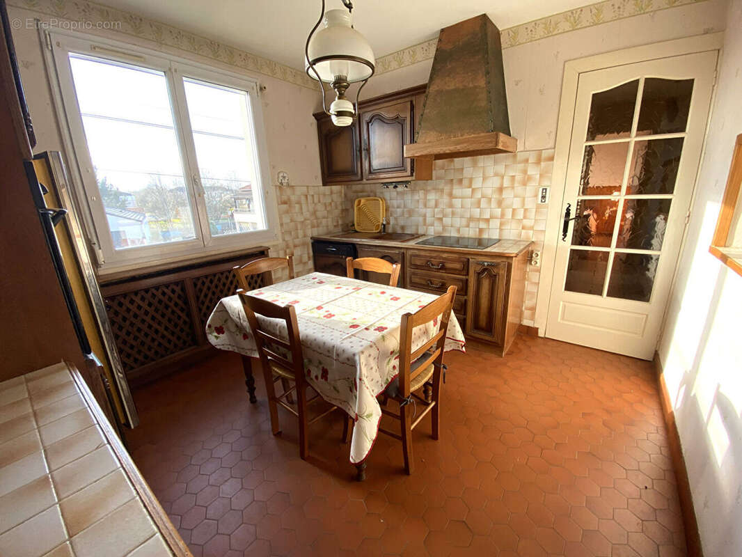 Maison à PARAY-LE-MONIAL