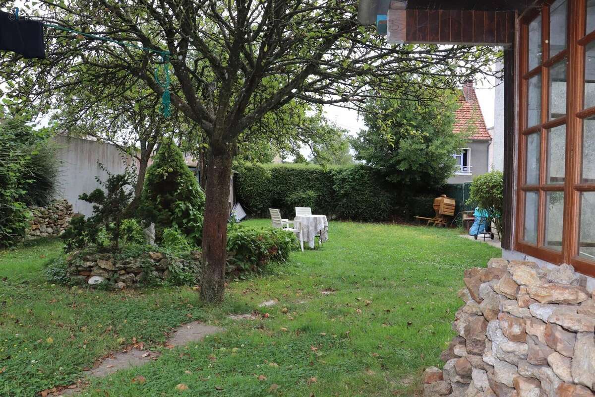 Appartement à LA FERTE-SOUS-JOUARRE