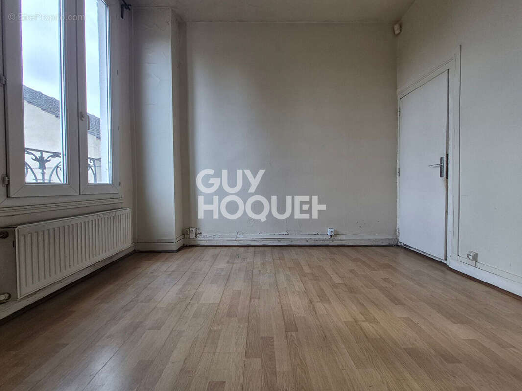 Appartement à LE BLANC-MESNIL