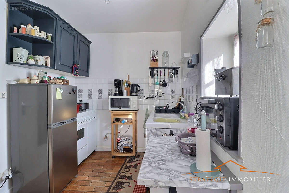 Maison à JULLY-LES-BUXY