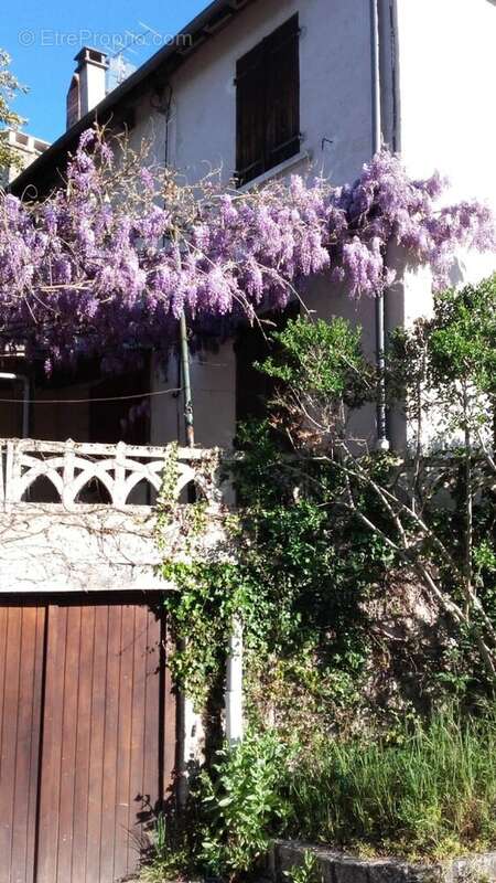 Maison à LE LARDIN-SAINT-LAZARE