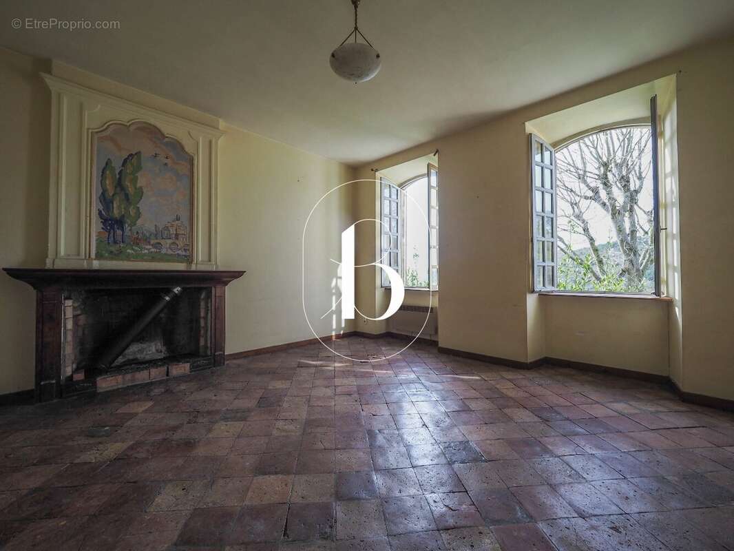 Maison à GOUDARGUES