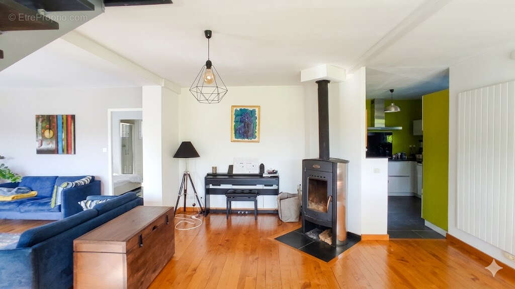Maison 145 m² à Vouneuil-Sur-Vienne  - photo 6