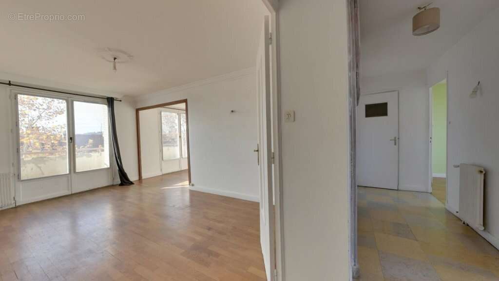 Appartement à LYON-7E