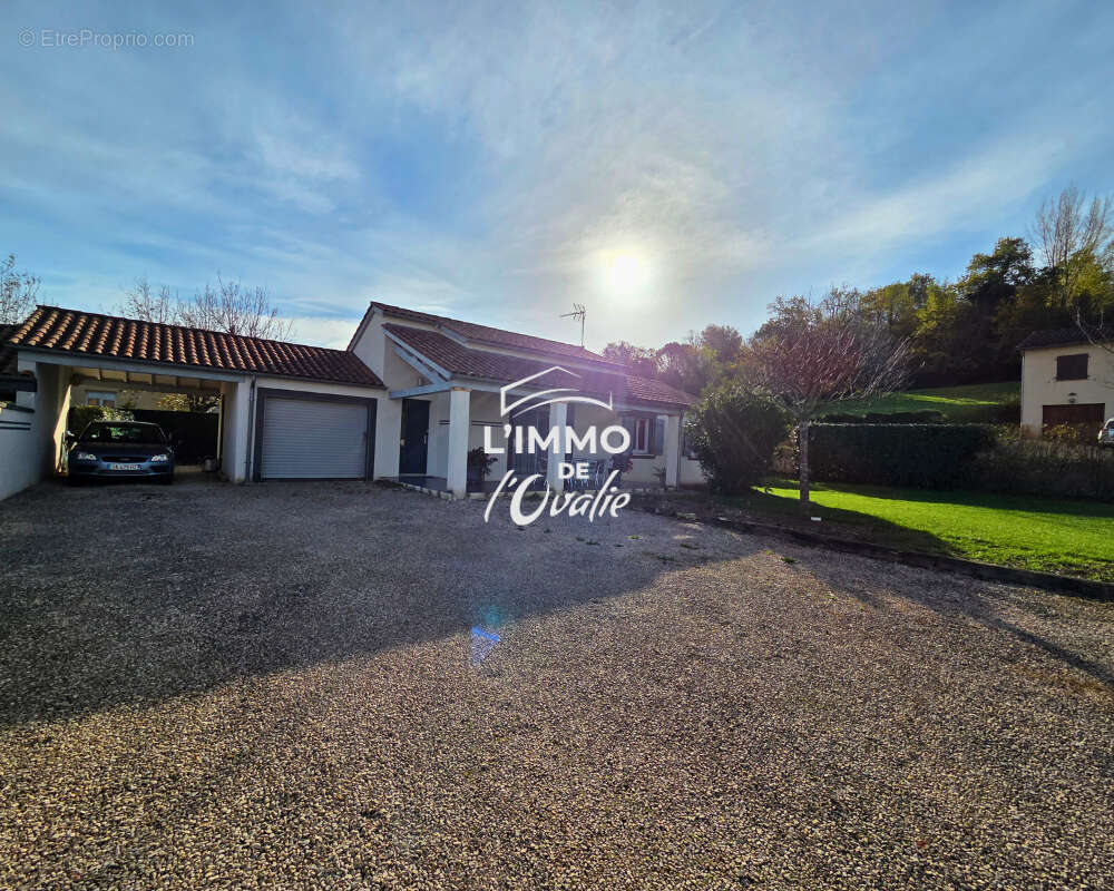 Maison à SAINT-CERE