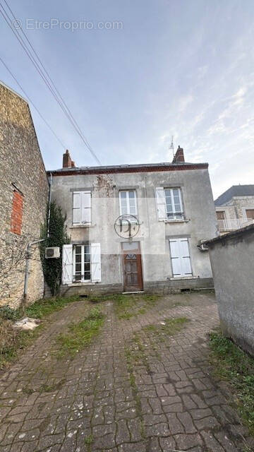 Appartement à PITHIVIERS