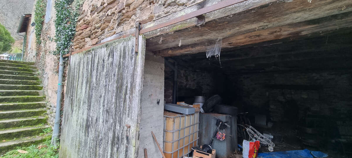 Maison de caractère dans un joli hameau - photo 9