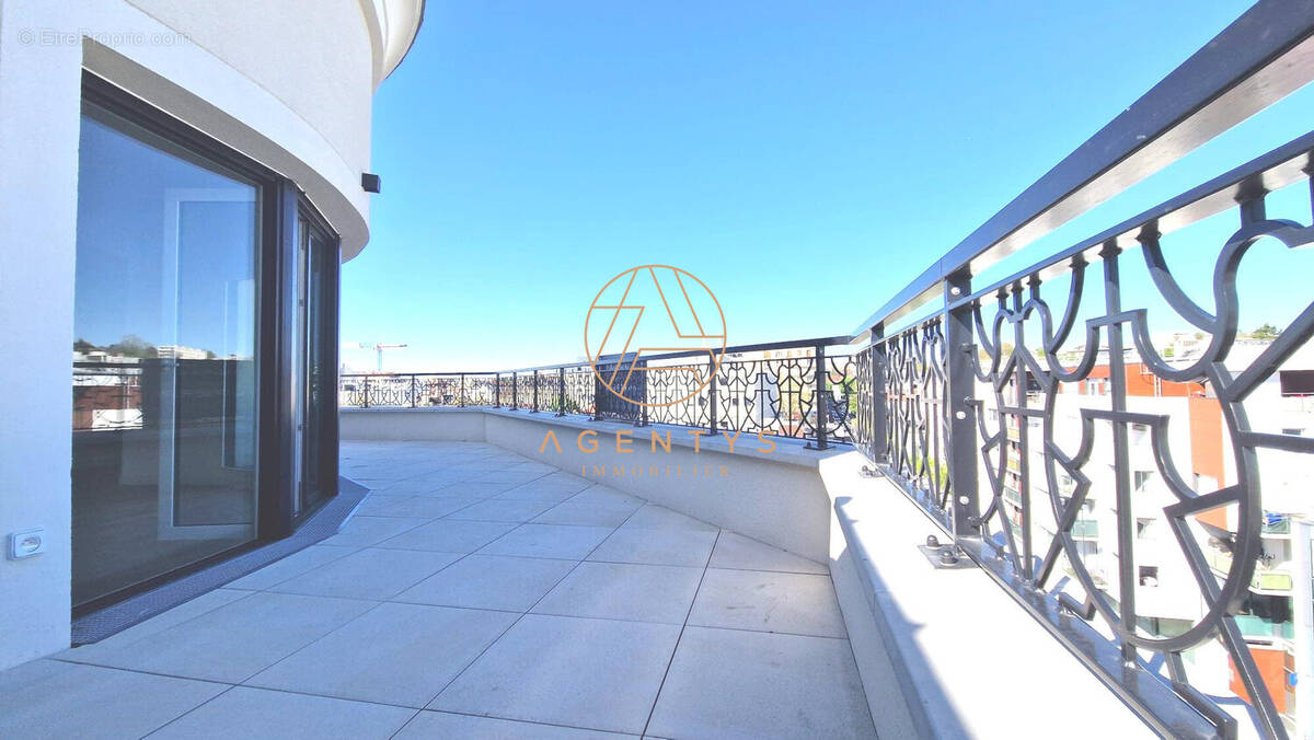 Appartement à CHAMPIGNY-SUR-MARNE