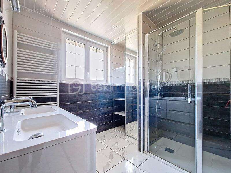 Maison à LA MEAUFFE