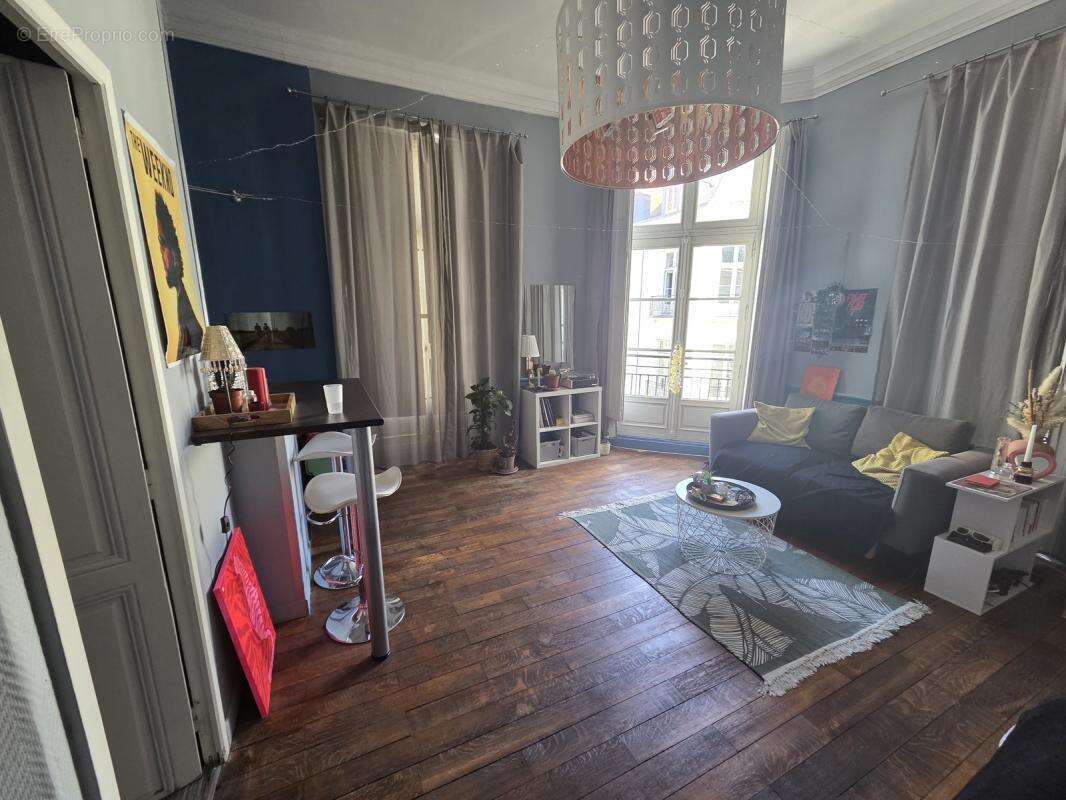 Appartement à NANTES
