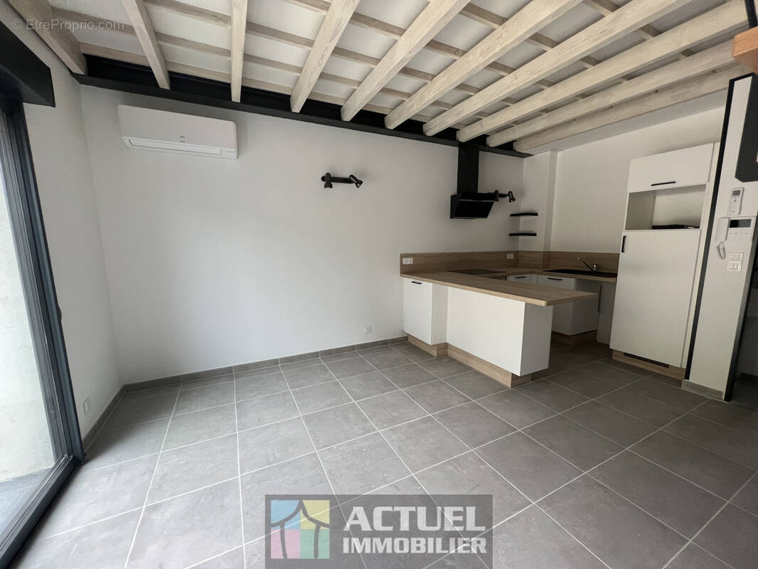 Appartement à NIMES