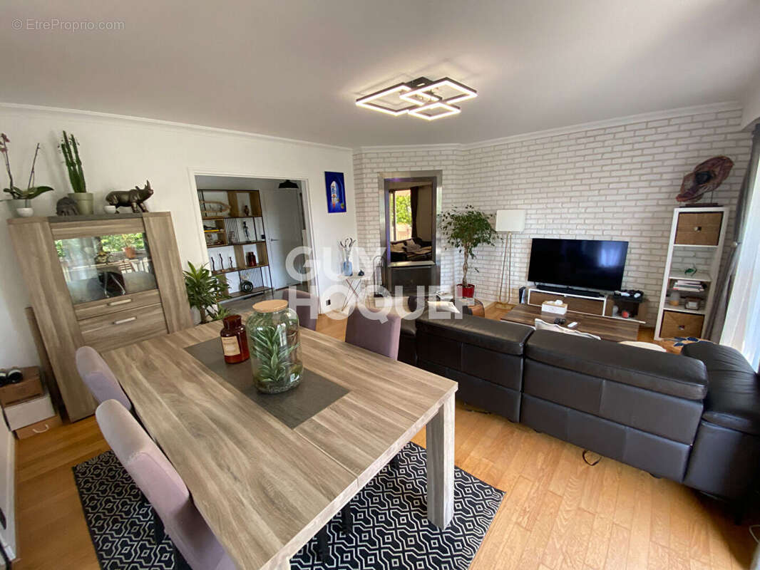 Appartement à CHELLES