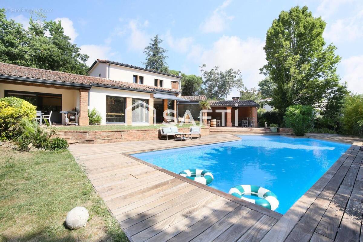 Photo 1 - Maison à TOURNEFEUILLE
