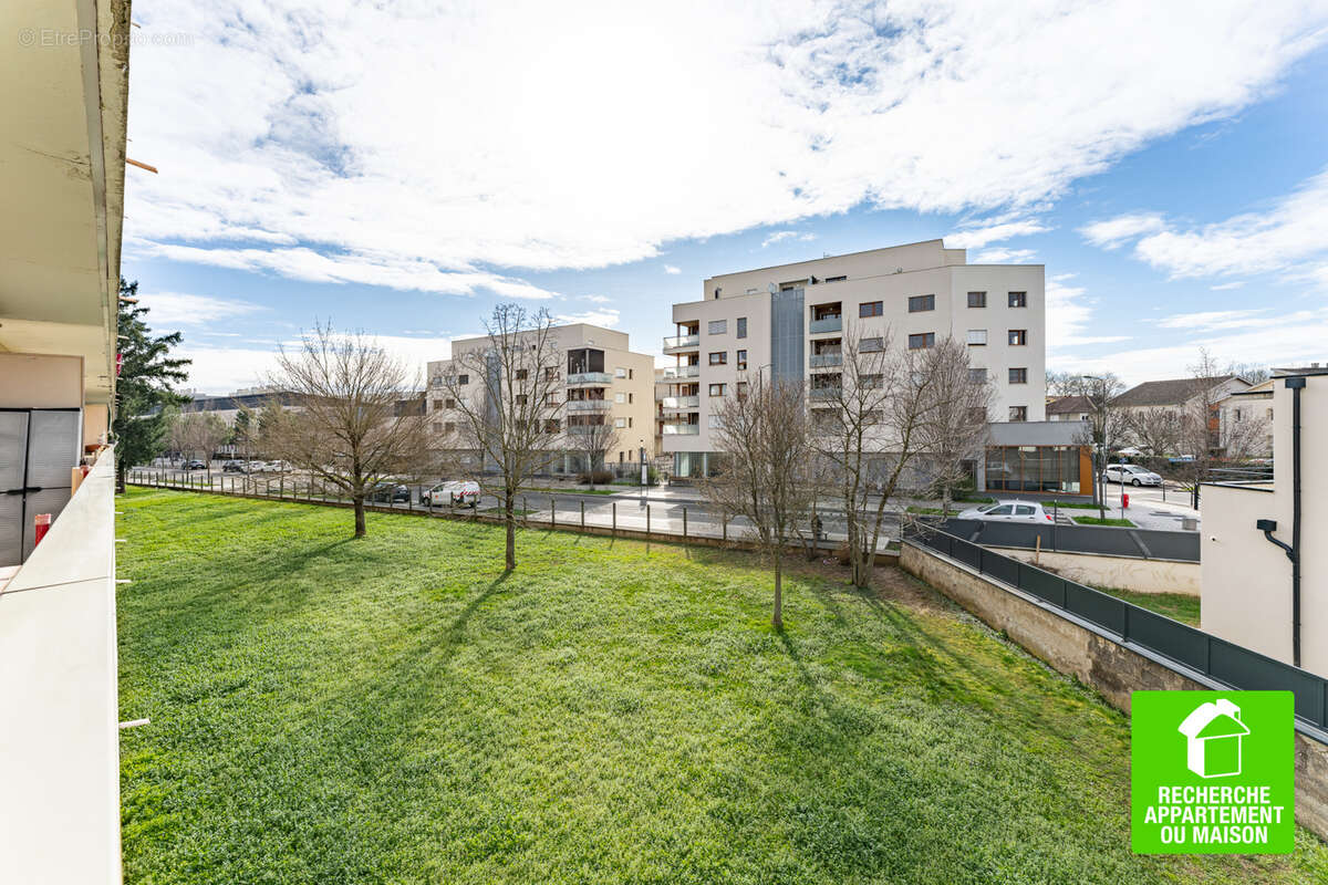 Appartement à SAINT-PRIEST