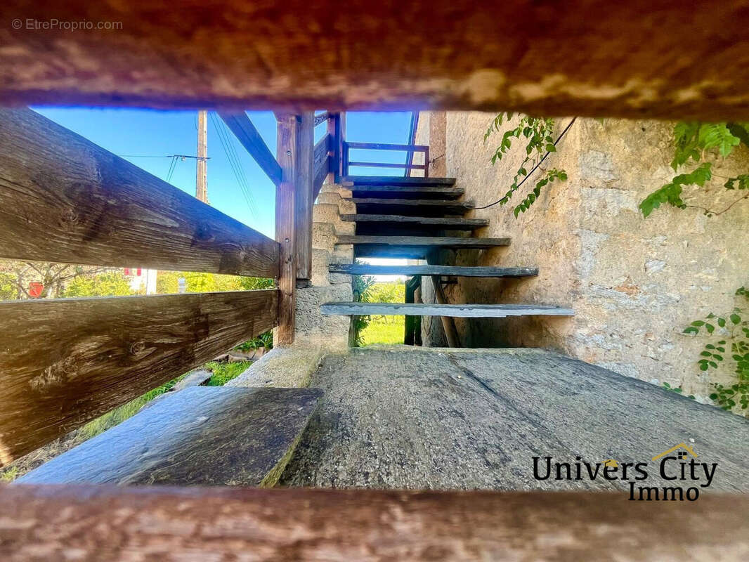 Maison à FAYE-D&#039;ANJOU