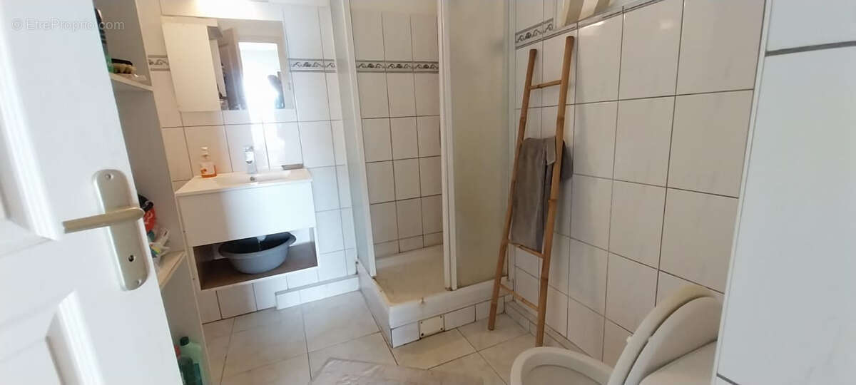 Appartement à SAINTE-LUCE