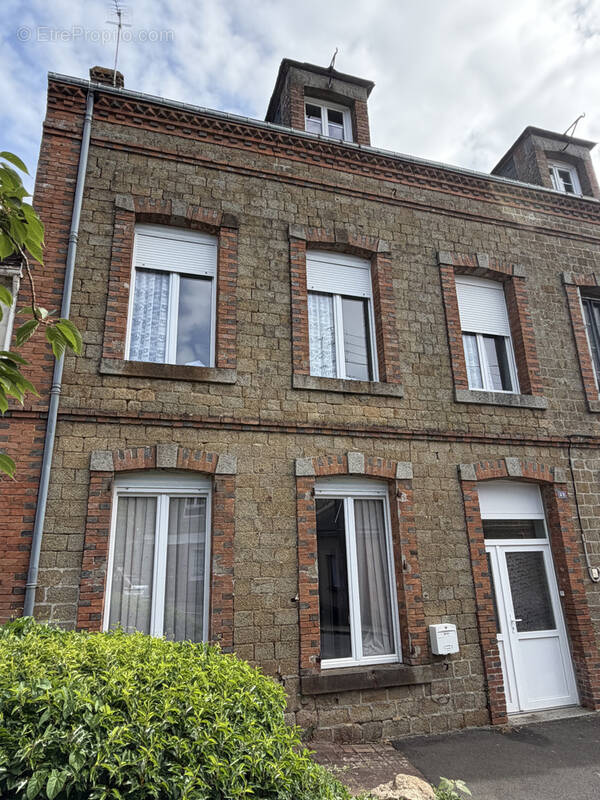 Maison à LA FERTE-MACE