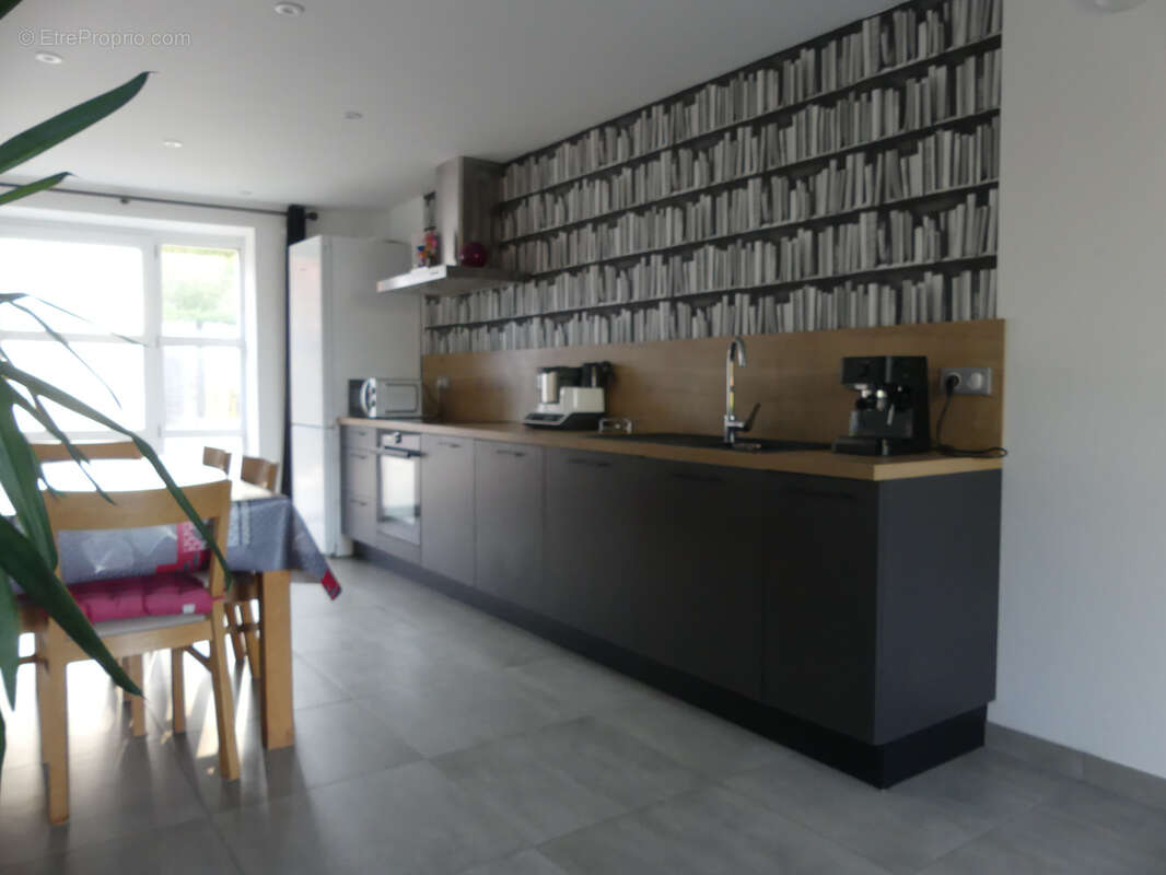 Maison à SAINTE-FLORENCE