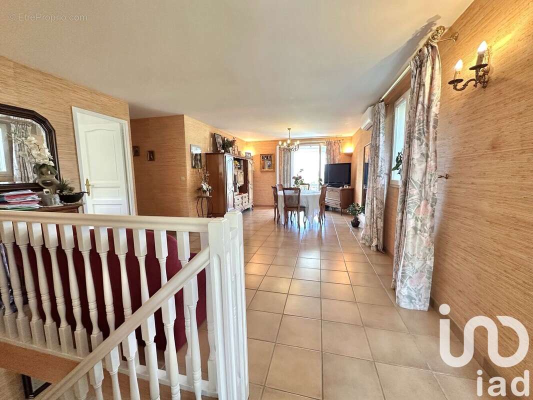 Photo 8 - Maison à SAINT-RAPHAEL