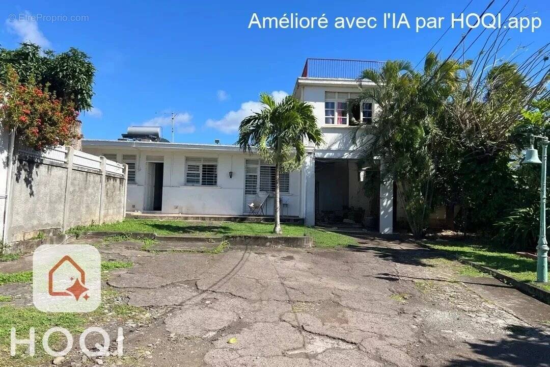 Maison à BASSE-TERRE