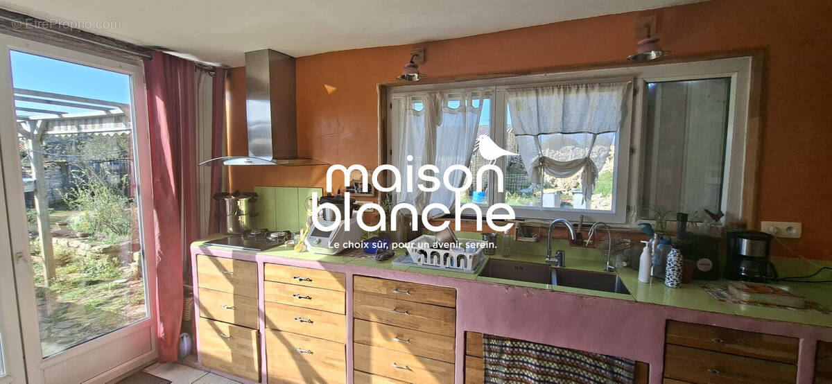 Maison 115 m² à Saint-Mard  - photo 2