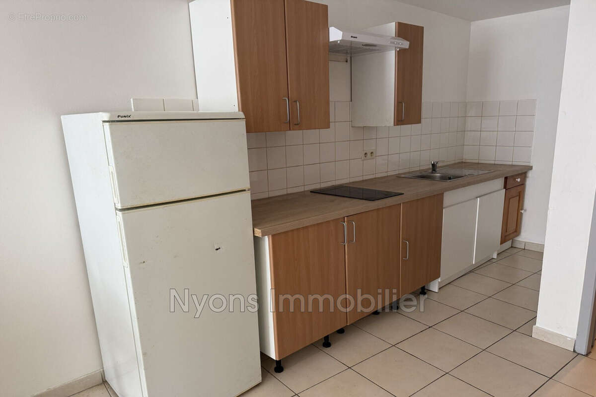 Maison 47 m² à Valreas  - photo 2