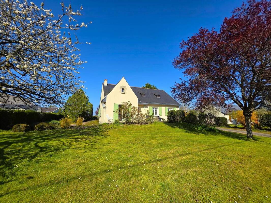 Photo 1 - Maison à BAUGE