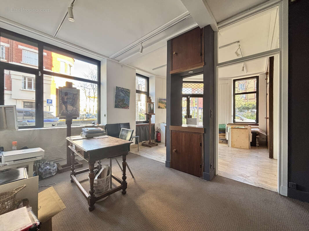 Commerce à BOIS-COLOMBES